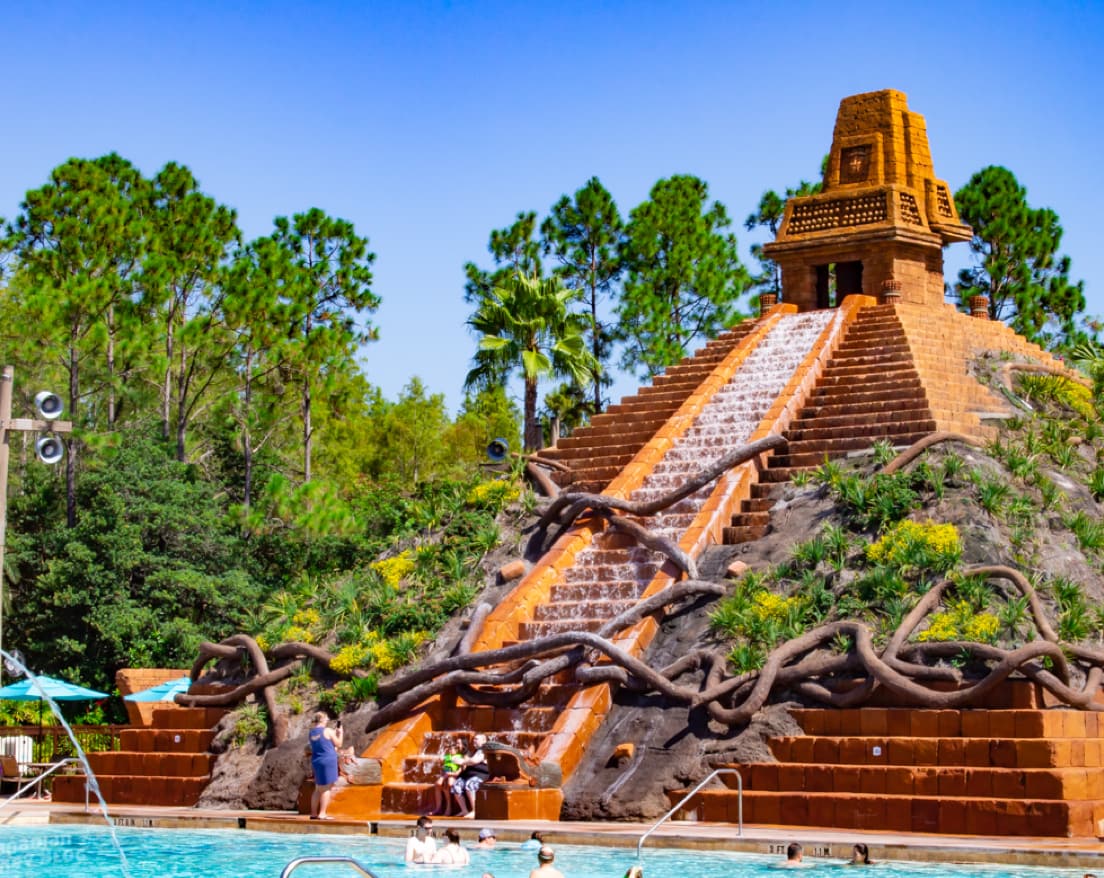 Resort pyramid